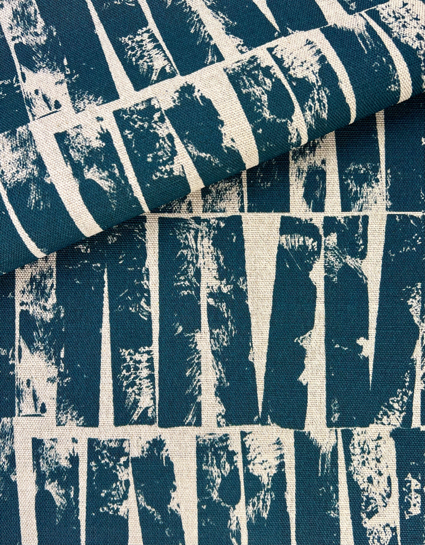 Otis - Deep Petrol Blue