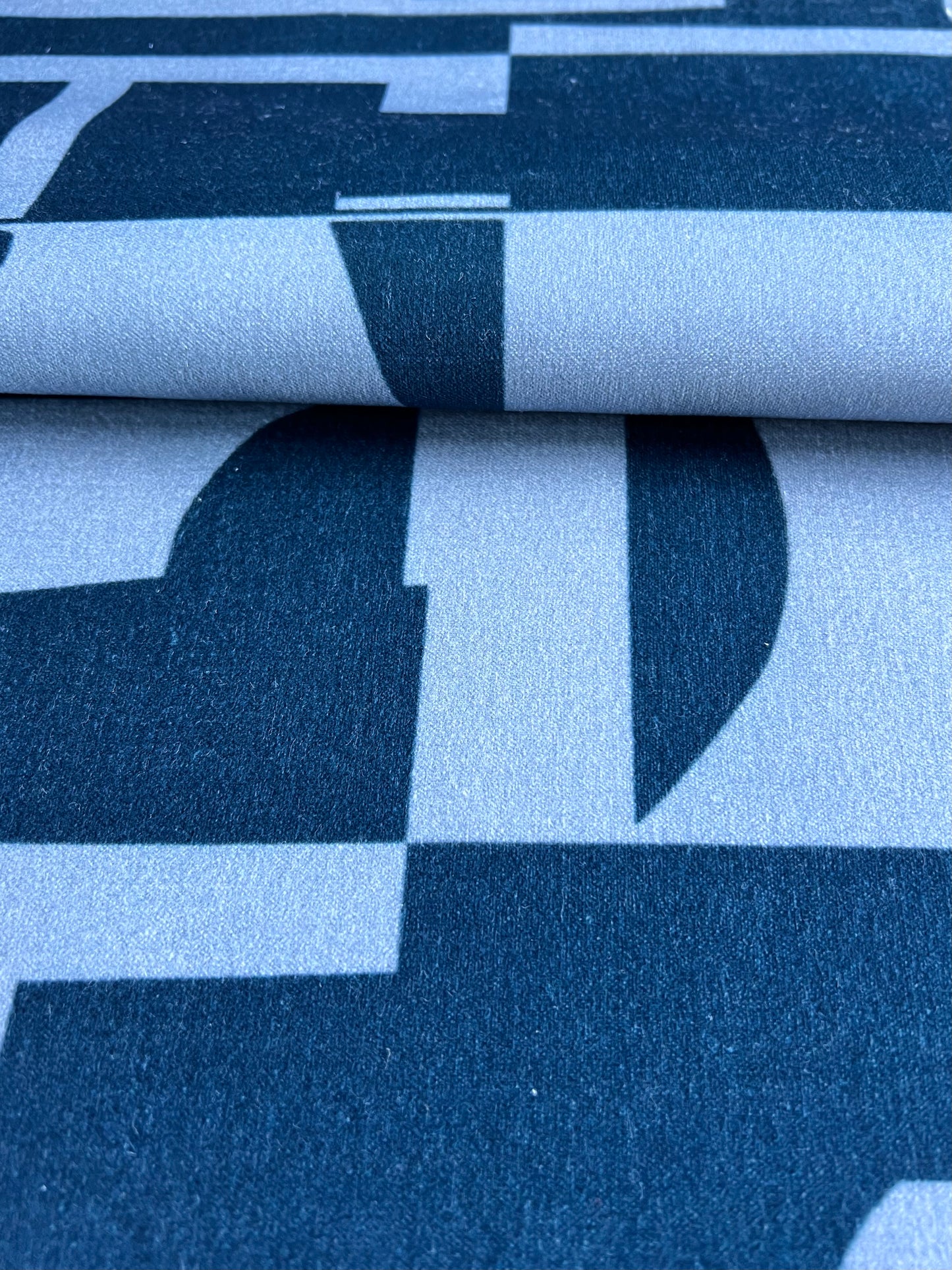 Arlo - Cornflower & Petrol Blue