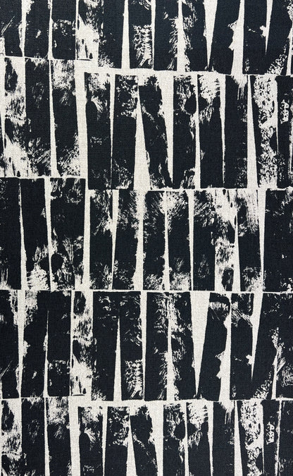 Otis - Black Charcoal