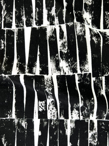 Otis - Black Charcoal